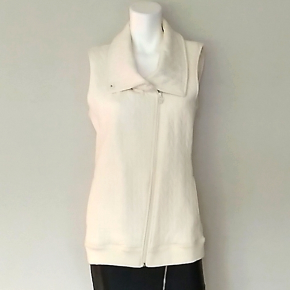 Talbots Jackets & Blazers - Talbots Cream Color Quilted Zip Up Vest.